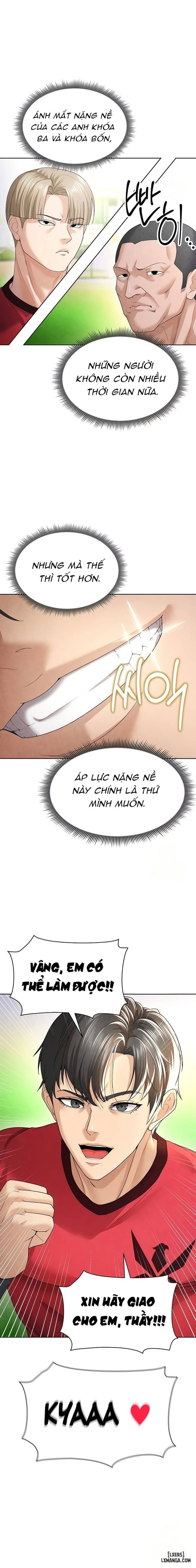 Cô nàng nóng bỏng giỏi bóng đá 