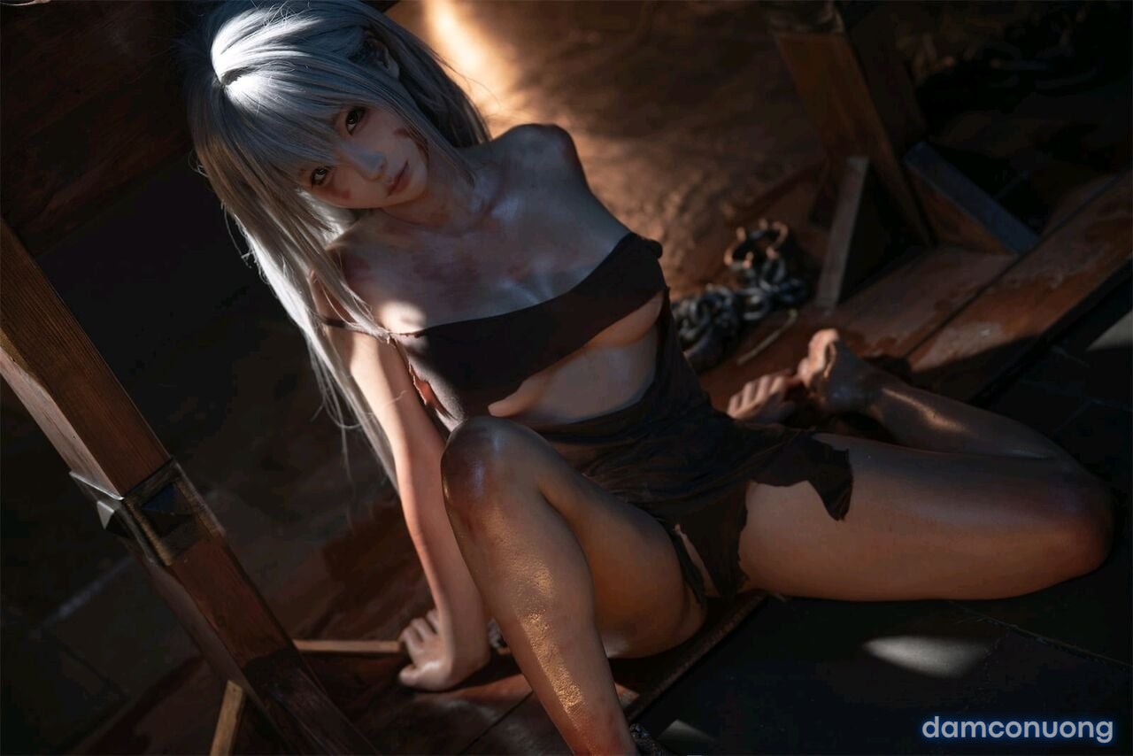 Chun Momo – cosplay nhân vật Sylvie 