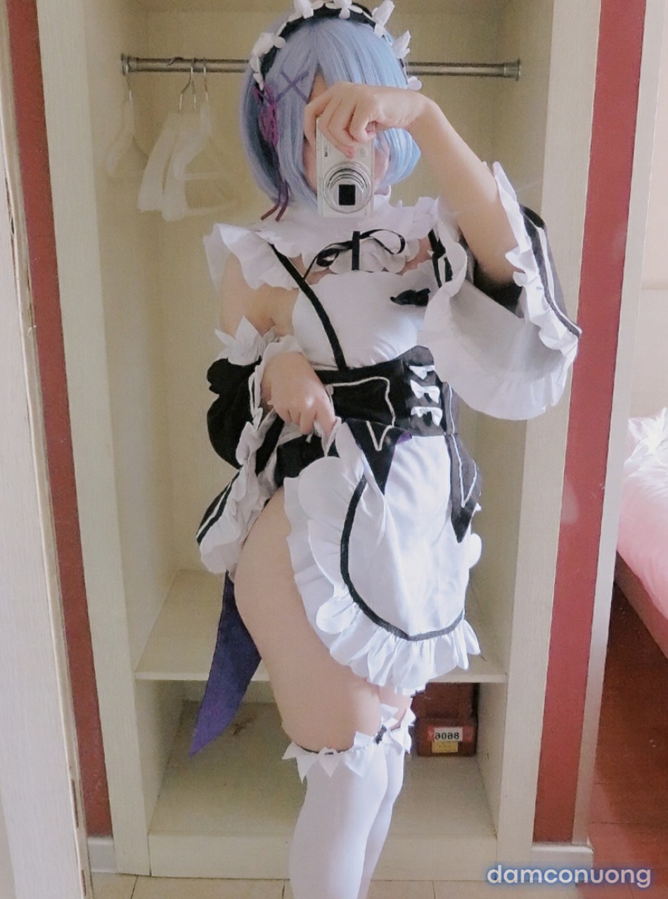 Yizh roujiang A – cosplay Rem. 