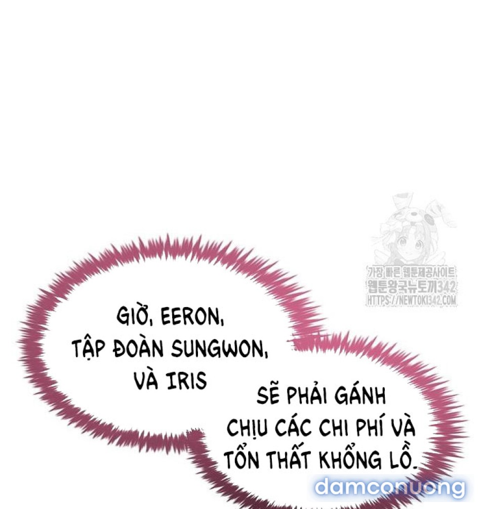 Tôi Bị Mắc Kẹt Trong Một Vở Kịch điên Rồ 