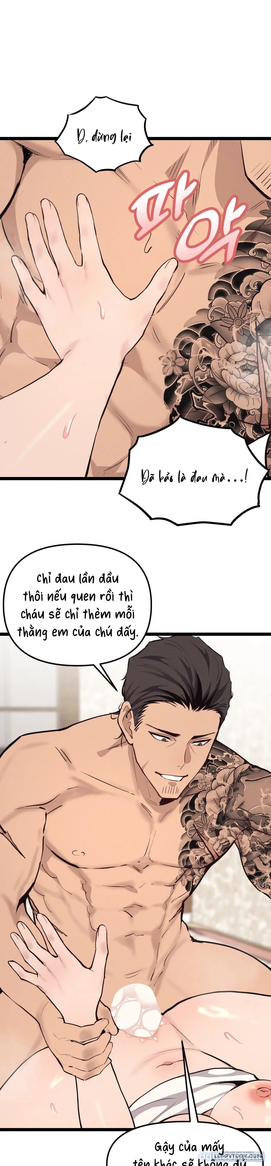 Ông Chú Xã Hội Đen Tại Phòng Trọ 