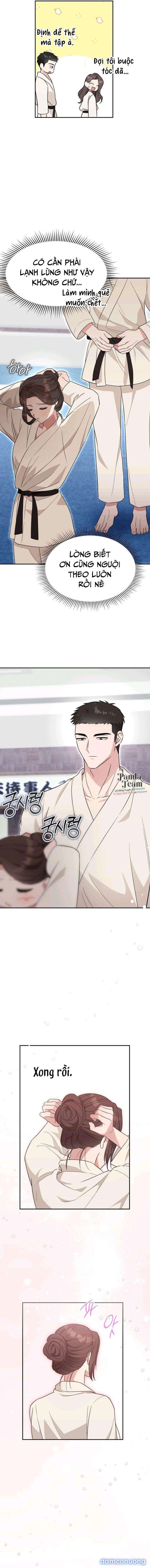 Tuyển Thủ Cứng Nhắc Nhà Bên 