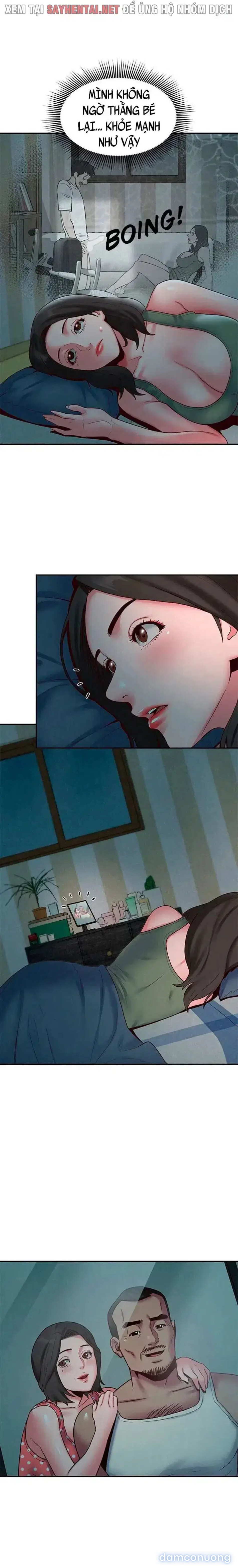 Cô gái nhỏ bé dâm đãng 
