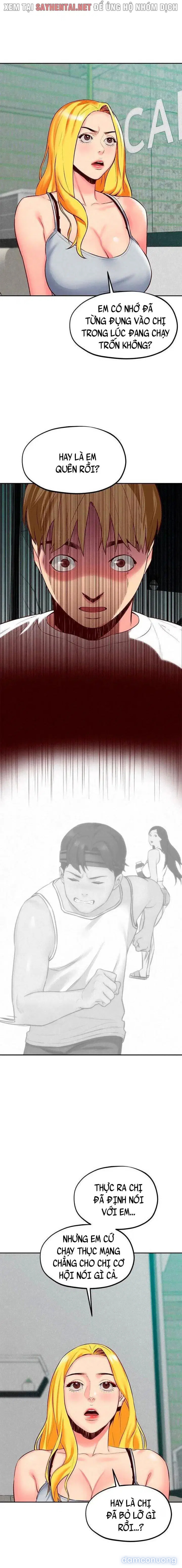 Cô gái nhỏ bé dâm đãng 