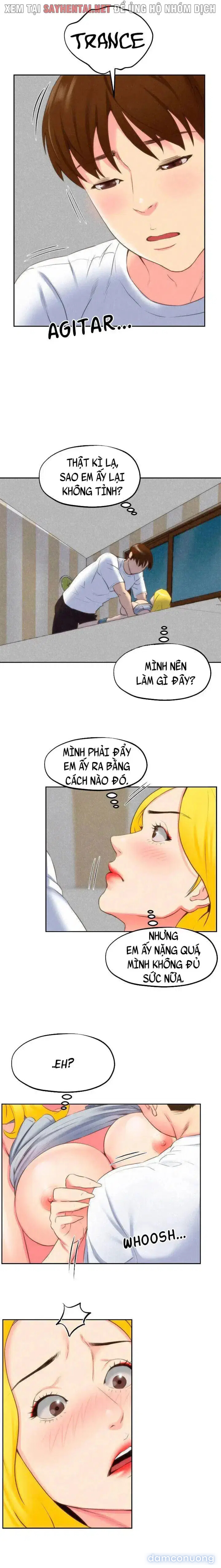 Cô gái nhỏ bé dâm đãng 