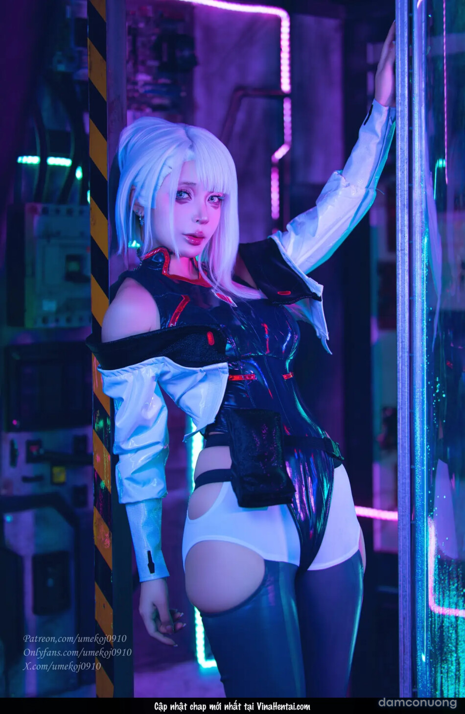 UmekoJ Cosplay Lucy Cyberpunk Edgerunner 