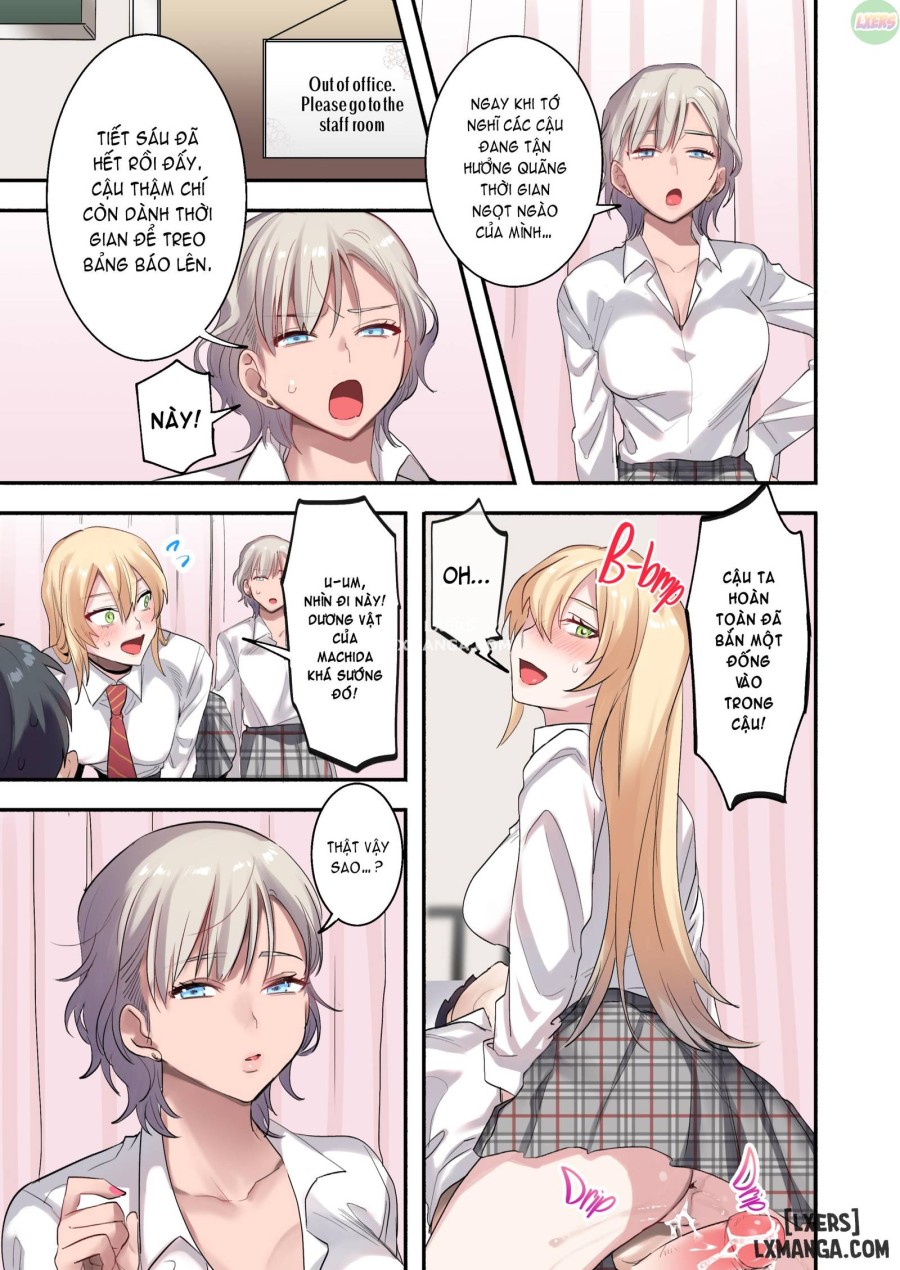 The Only Guy in the Class - Surrounded by Cuties 