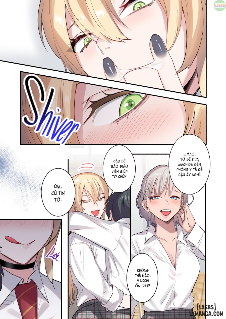 The Only Guy in the Class - Surrounded by Cuties 