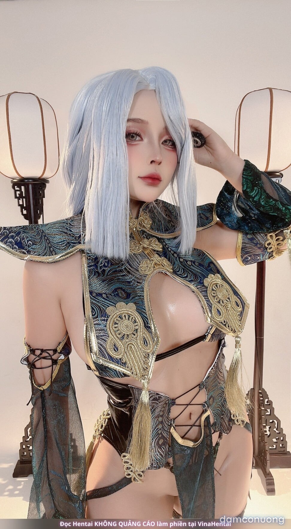 Sayo Momo cosplay 