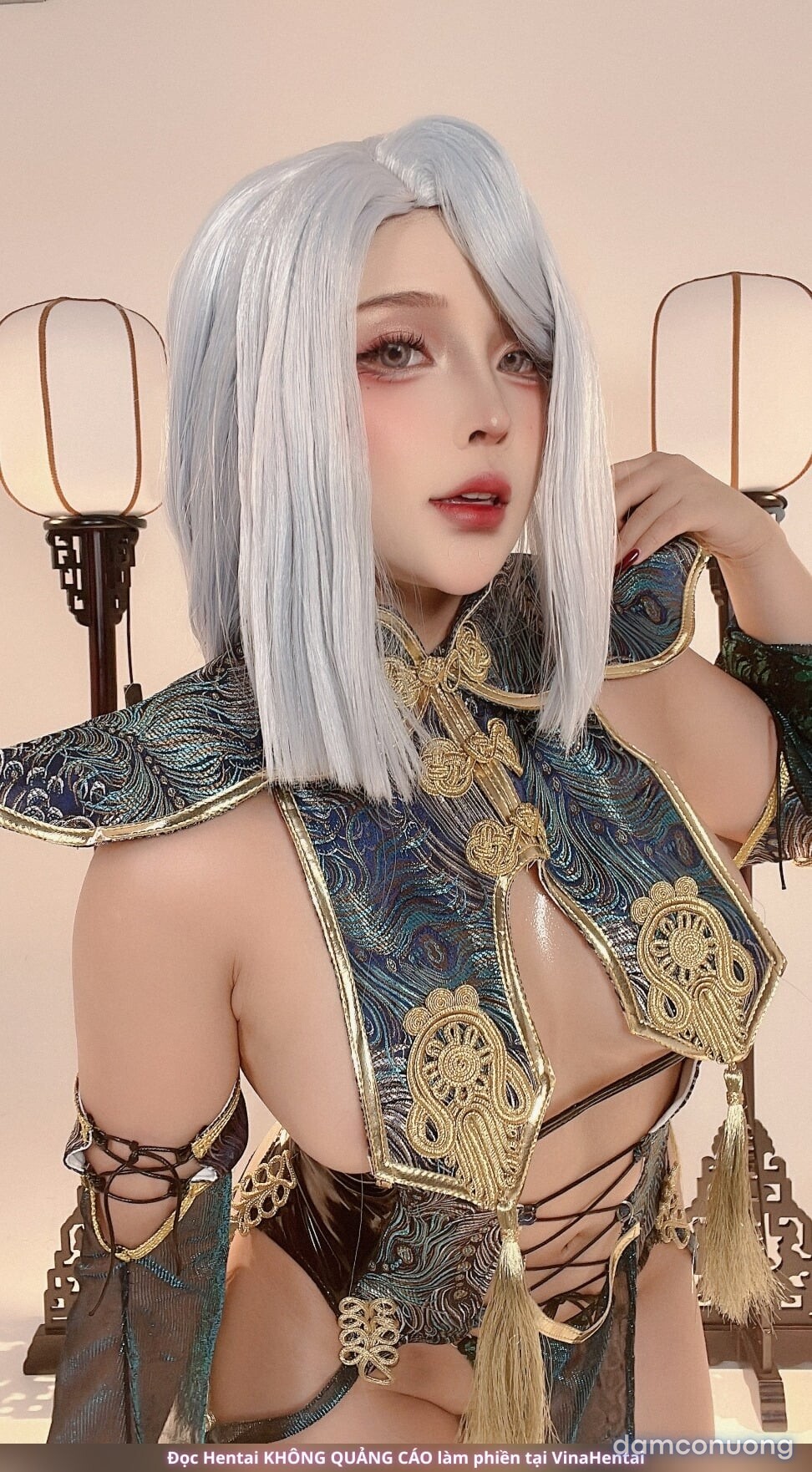 Sayo Momo cosplay 