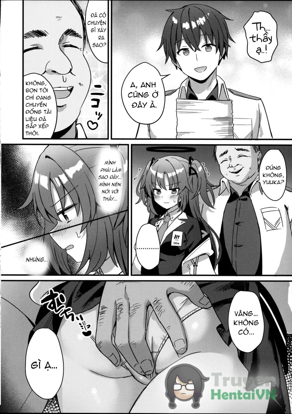 ENG-Chiune_Kimodebu Sugite Kivotos o Horoboshita Sensei ga Bessekaisen no Yuuka o NTR Ryoujoku suru Hon 