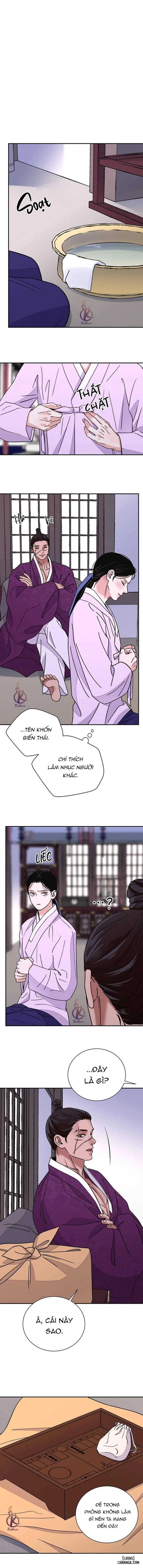 Kiếm kề hoa 