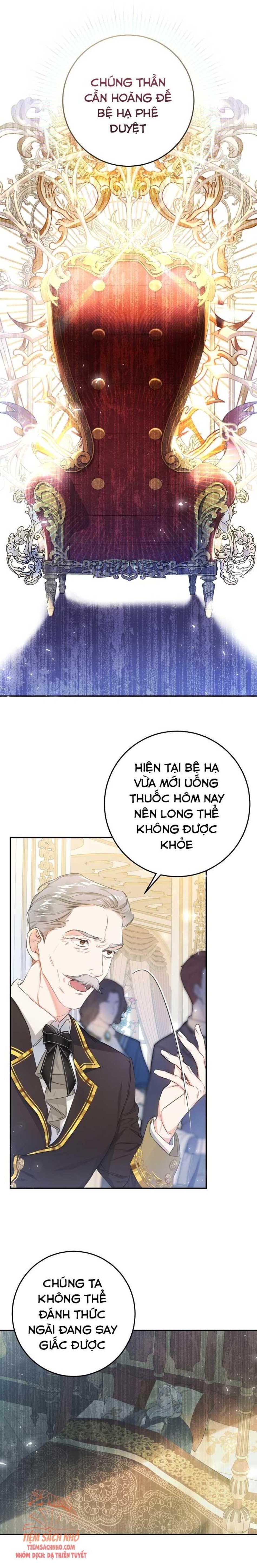 Ác Nữ Là Con Rối 