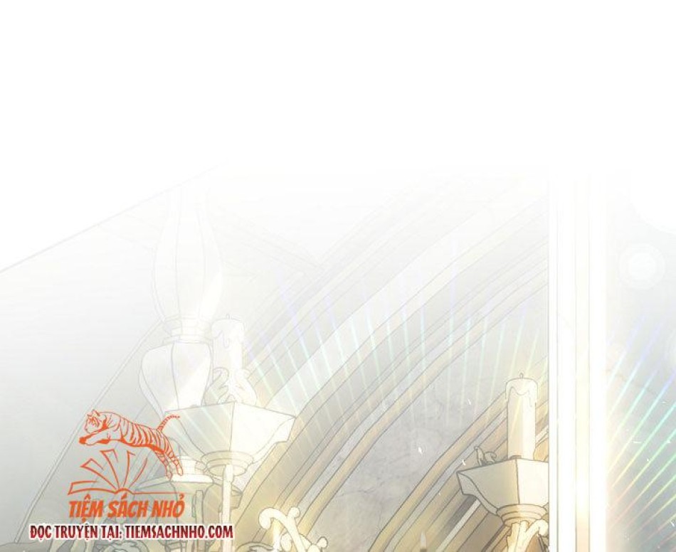 Ác Nữ Là Con Rối 