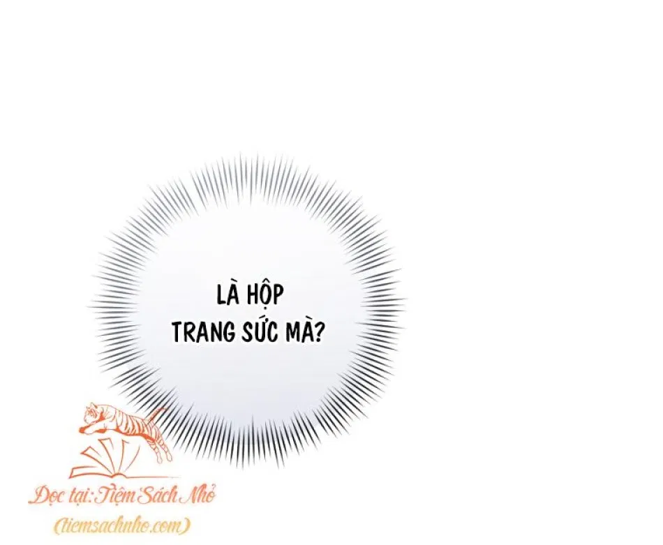 Ác Nữ Là Con Rối 