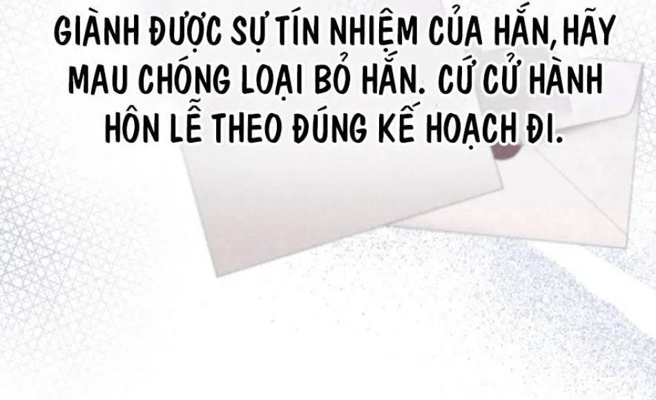 Gác Kiếm Nơi Phòng Ngủ 