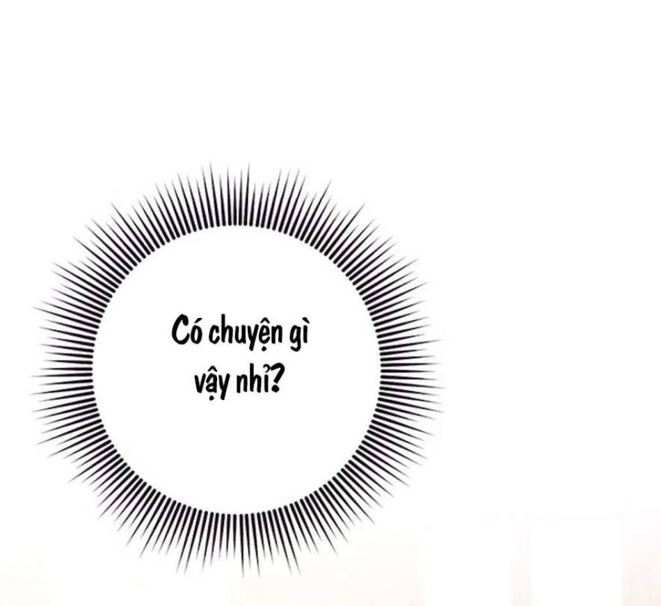Gác Kiếm Nơi Phòng Ngủ 