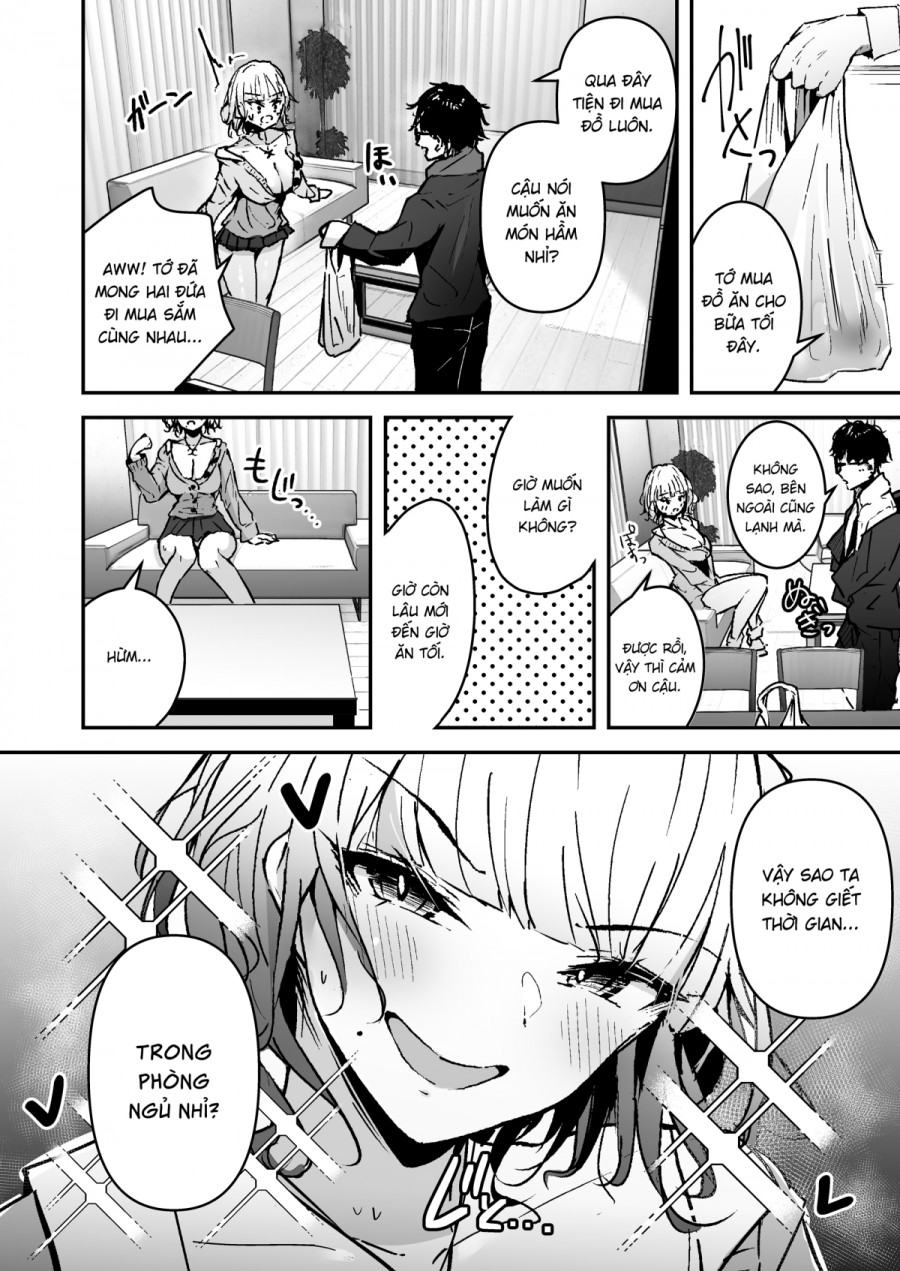 Cô nàng Gyaru tóc vàng ngực khủng coi tôi như một tên trai bao 
