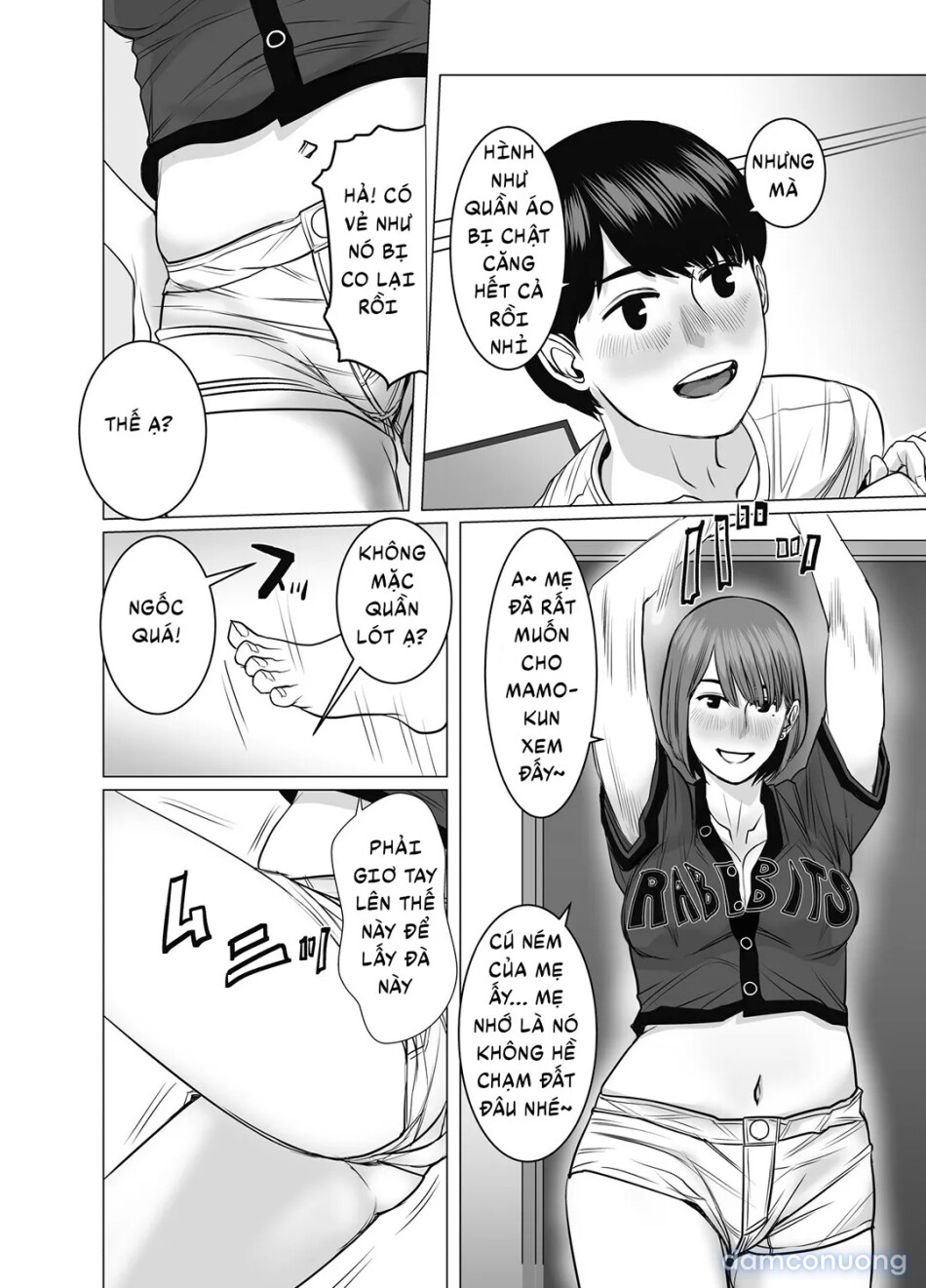 Mẹ là cựu idol, tôi không kiềm chế nổi 