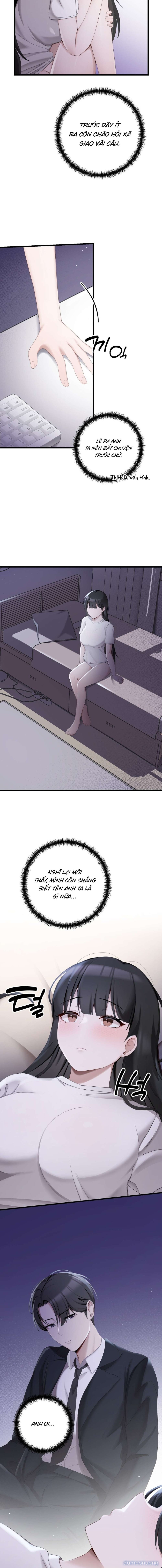 Rạng sáng, ở cửa hàng tiện lợi. 