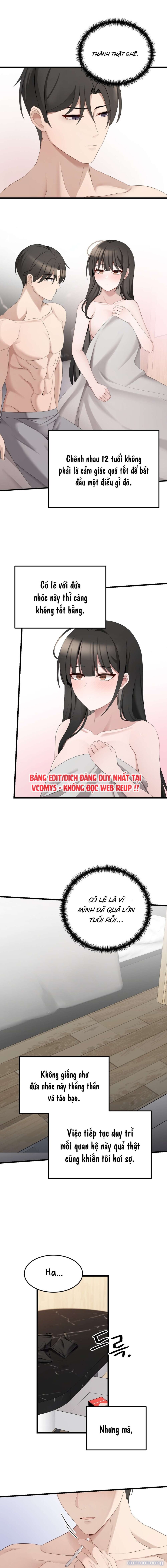 Rạng sáng, ở cửa hàng tiện lợi. 