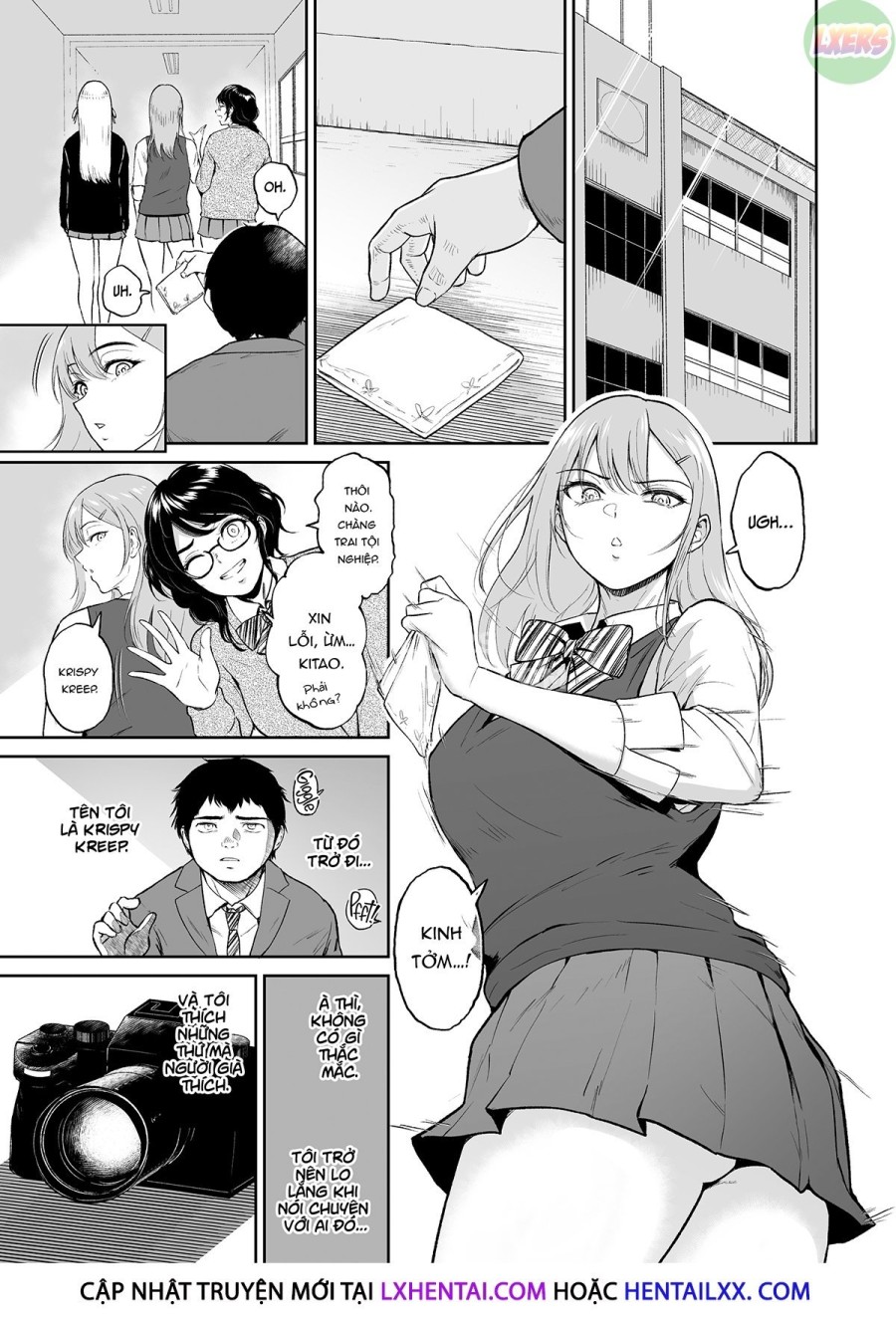 No Virgins Allowed - The Time a Creepy Otaku Like Me Helped the Class Gyarus Lose Their Virginity - 