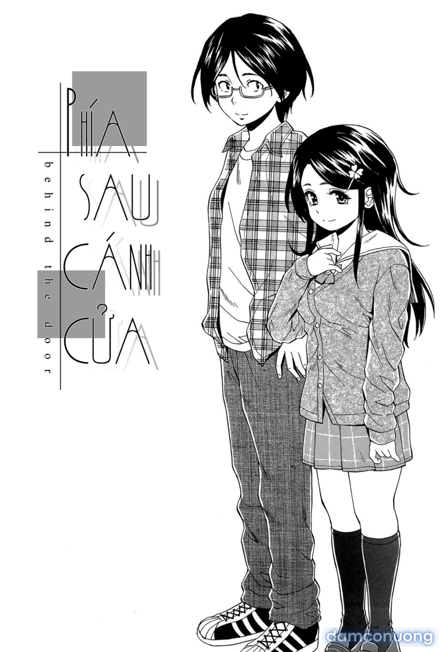 Phía sau cánh cửa 