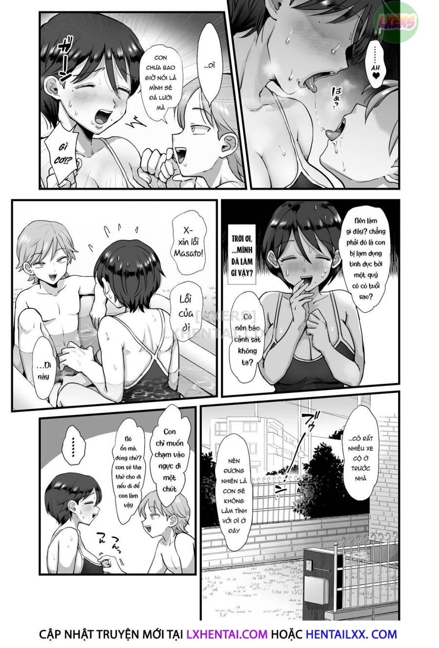 A Narrow-Eyed Gentle Big-Breasted Mama 