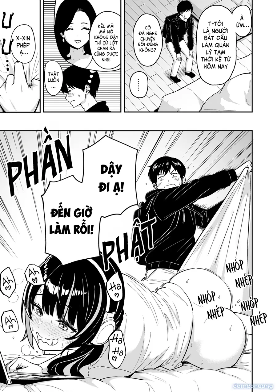 Quan hệ chịch trần xuất trong cùng các cô nàng Gyaru. 