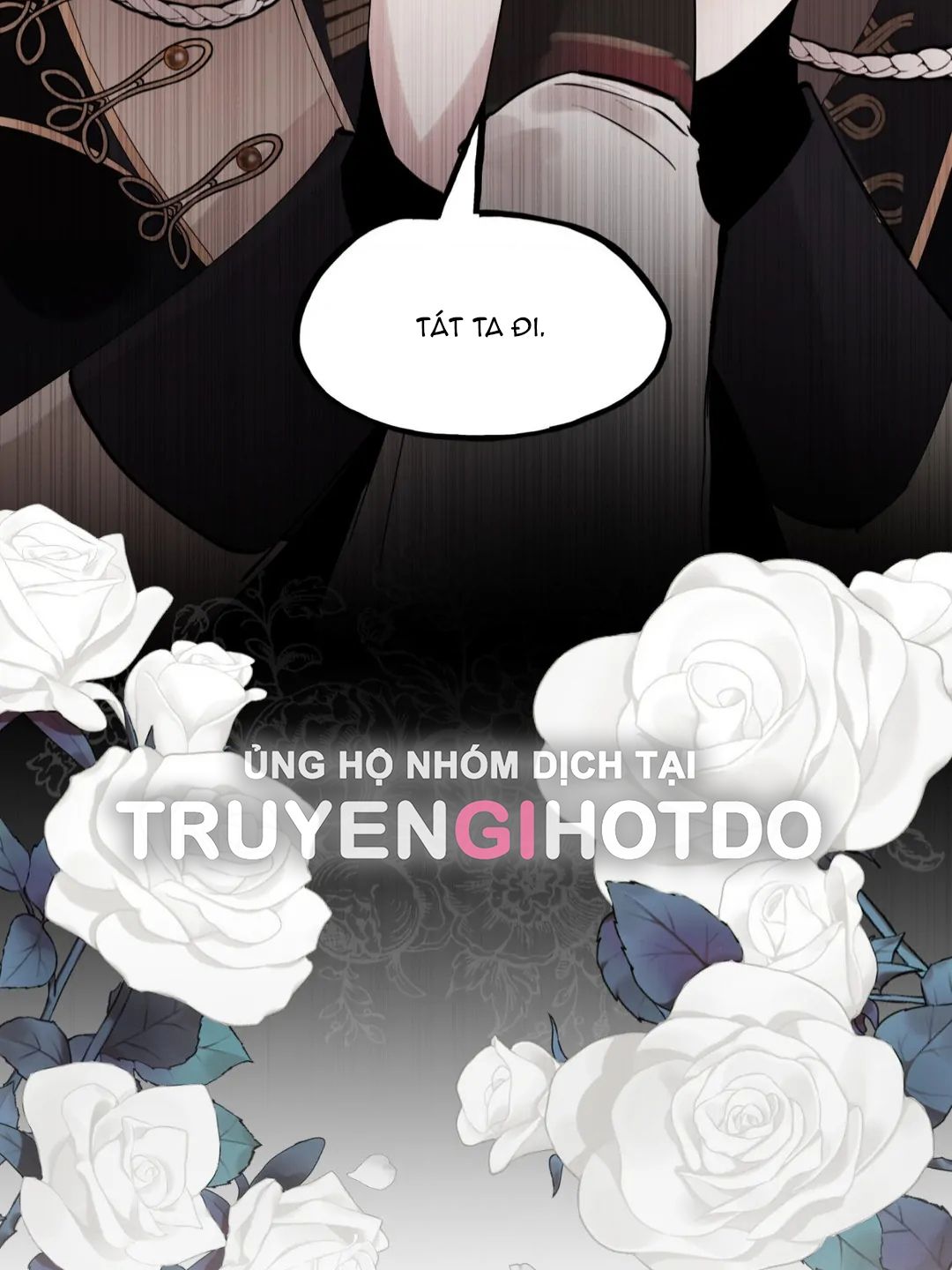 [18+] Chó Sống Trong Khu Vườn Của Hoàng Cung 