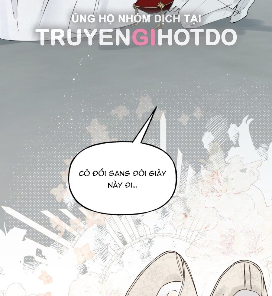 [18+] Chó Sống Trong Khu Vườn Của Hoàng Cung 