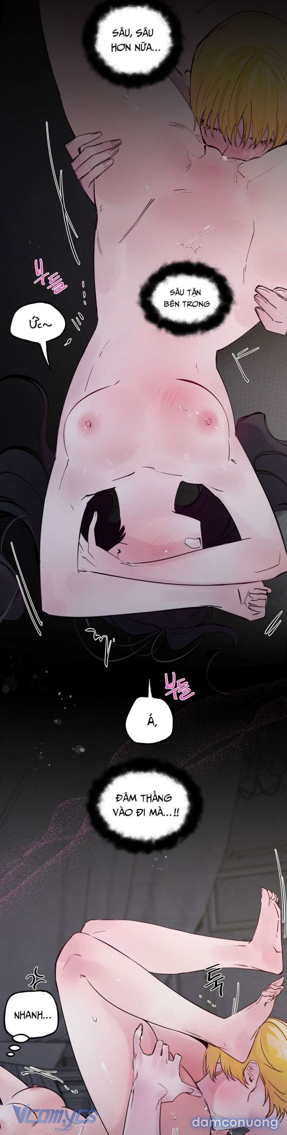 [18+] Chó Sống Trong Khu Vườn Của Hoàng Cung 