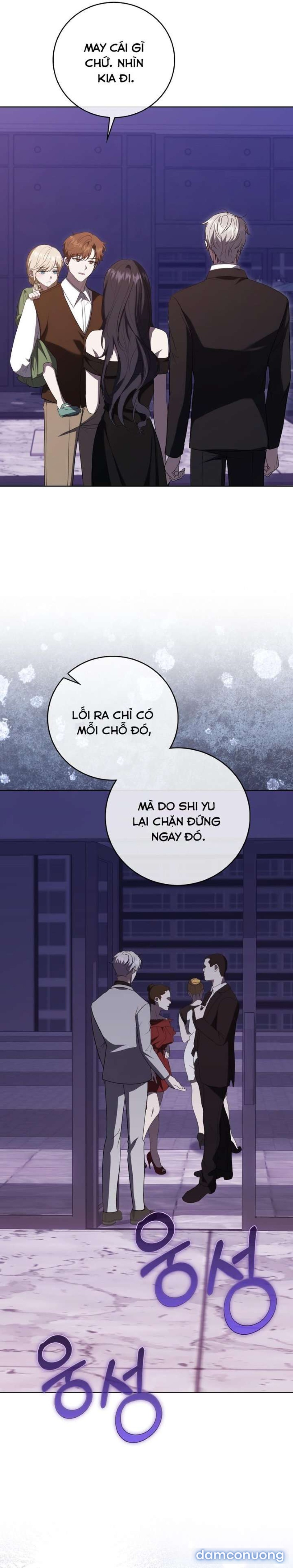 Bạn Trai Nhân Vật Chính Ám Ảnh Tôi 