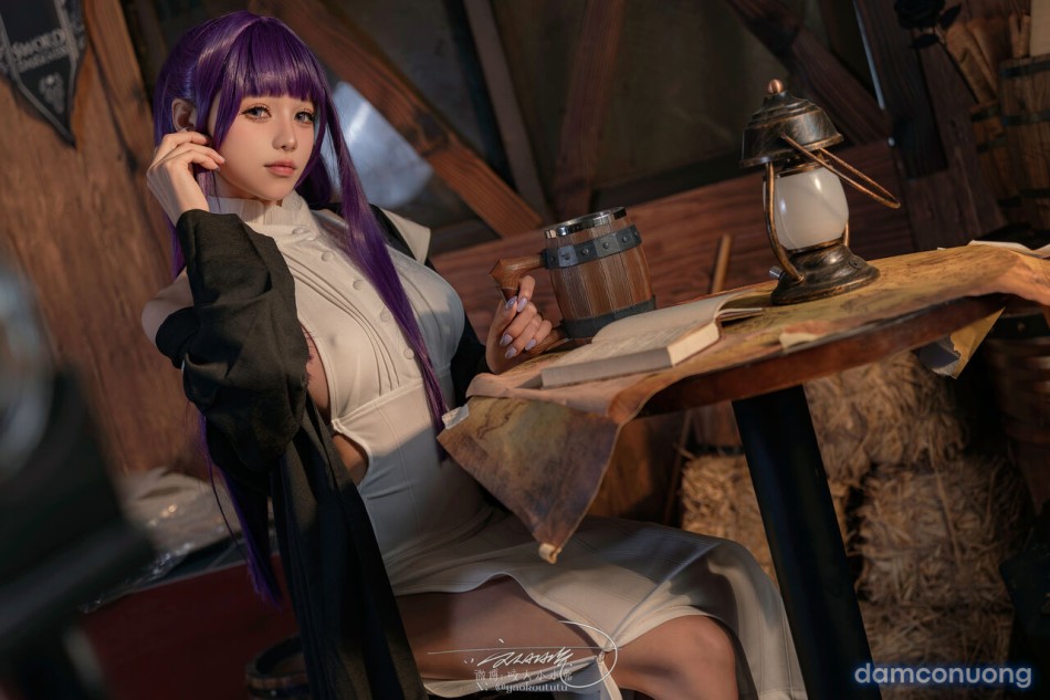 Cosplay Fern 黏黏团子兔 - 酩酊大喷菇 