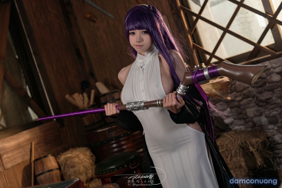 Cosplay Fern 黏黏团子兔 - 酩酊大喷菇 